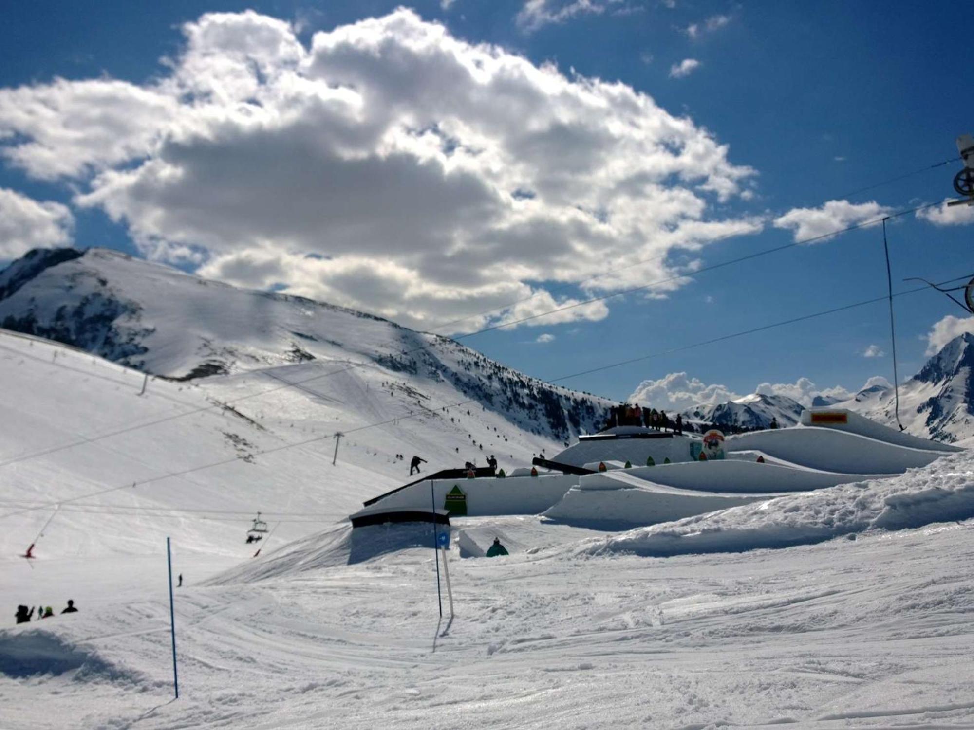Charmant Studio Cabine 4 Pers. Avec Balcon, Proche Centre Et Thermes A Saint-Lary-Soulan - Fr-1-296-231 Eksteriør bilde